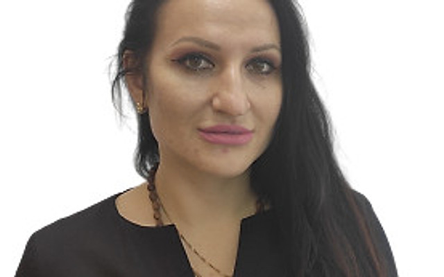 Устинова Екатерина Николаевна