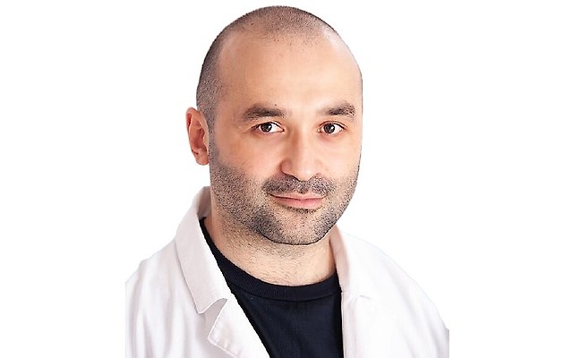 Кумуков Эдуард Валериевич