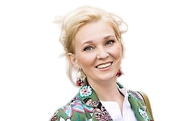 Устинова Юлия Александровна
