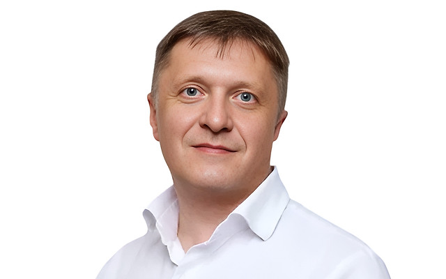 Новокрещенов Олег Владимирович