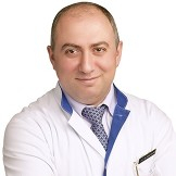 Элиас Раид